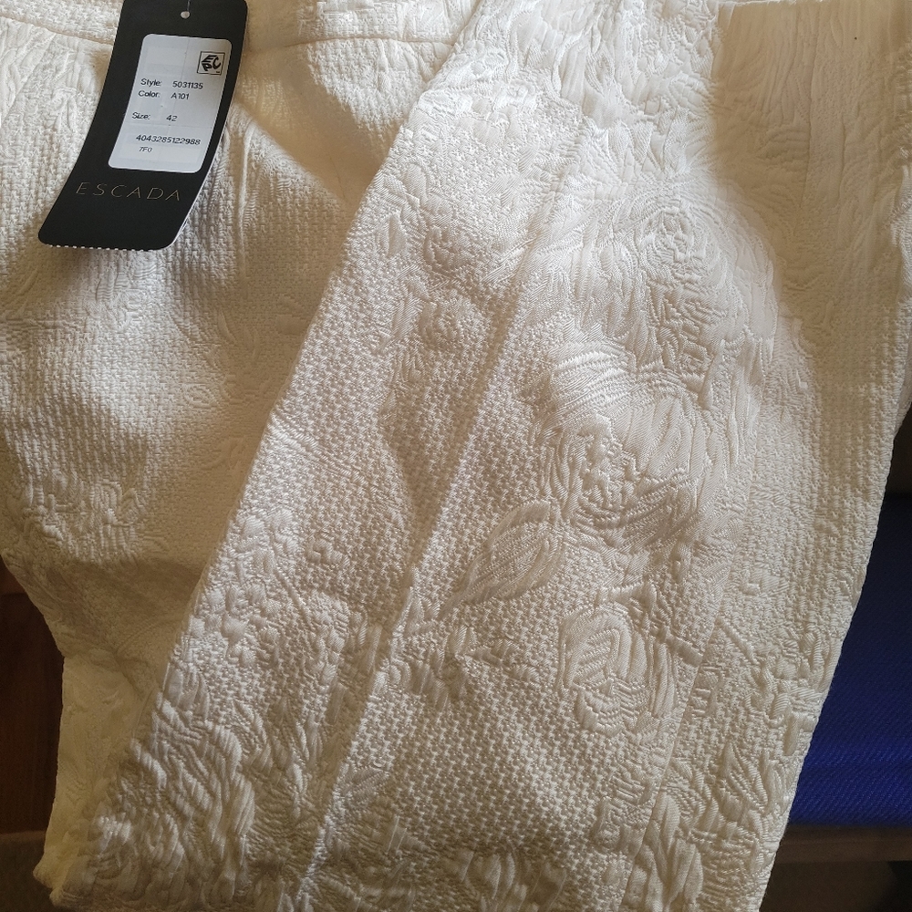 Escada Beige Pants 42